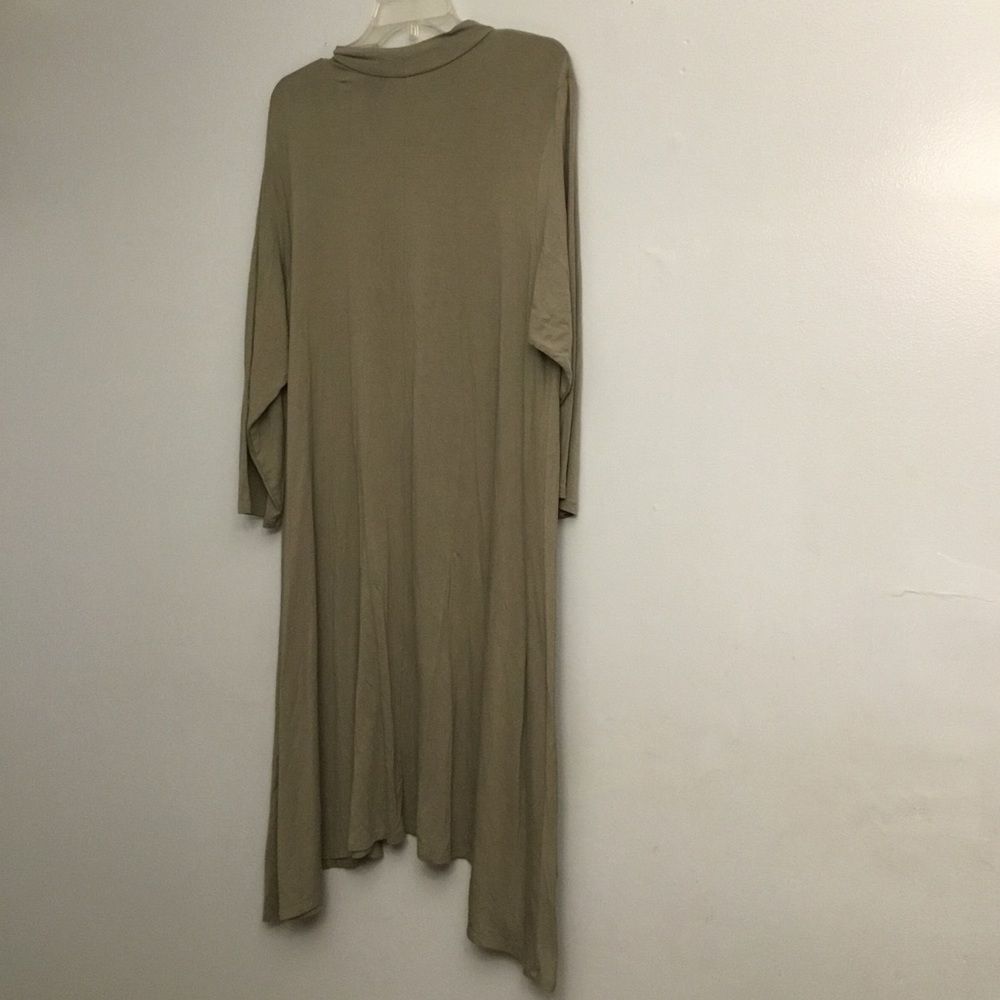 BOUTIQUE DRESS - Picture 3 of 8